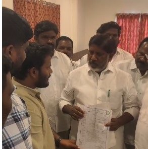 636 మంది భూభారతి ఎఫ్‌టీఎస్ ఉద్యోగుల కొనసాగింపునకు డిప్యూటీ సీఎం సానుకూల హామీ